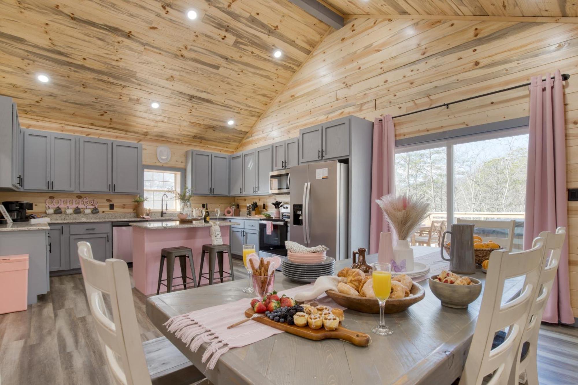 פיג'ן פורג' Pink Pines Avantstay Luxury Aesthetic Dream Home Indoor Pool Hot Tub מראה חיצוני תמונה